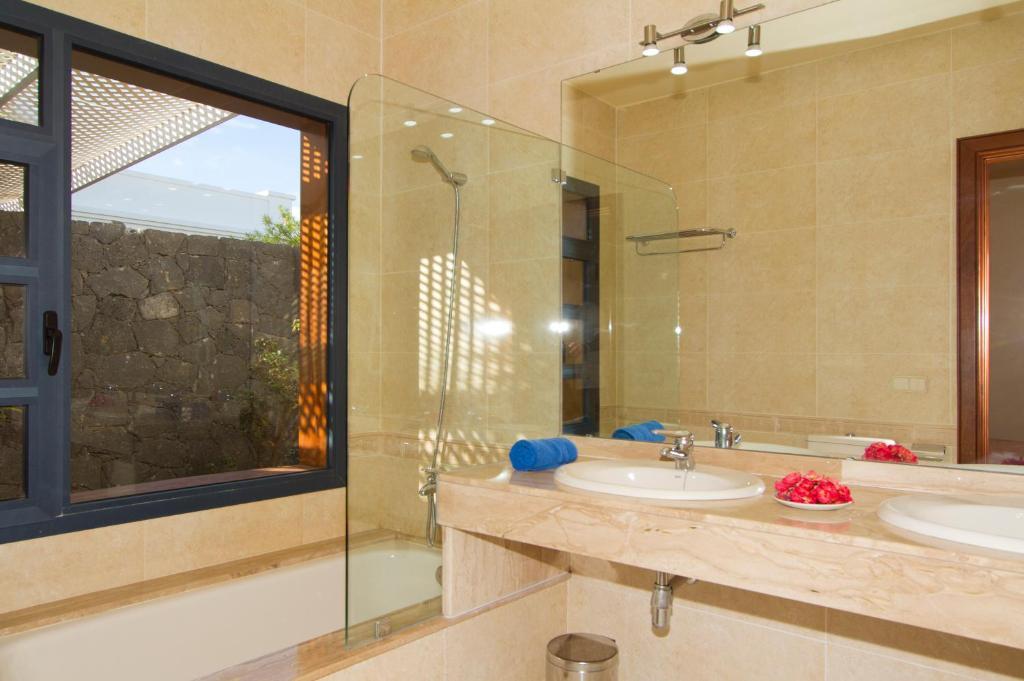 Sun Grove Villas & Spa Playa Blanca  Kültér fotó