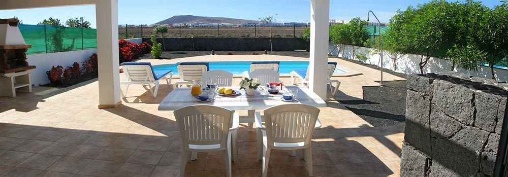 Sun Grove Villas & Spa Playa Blanca  Kültér fotó